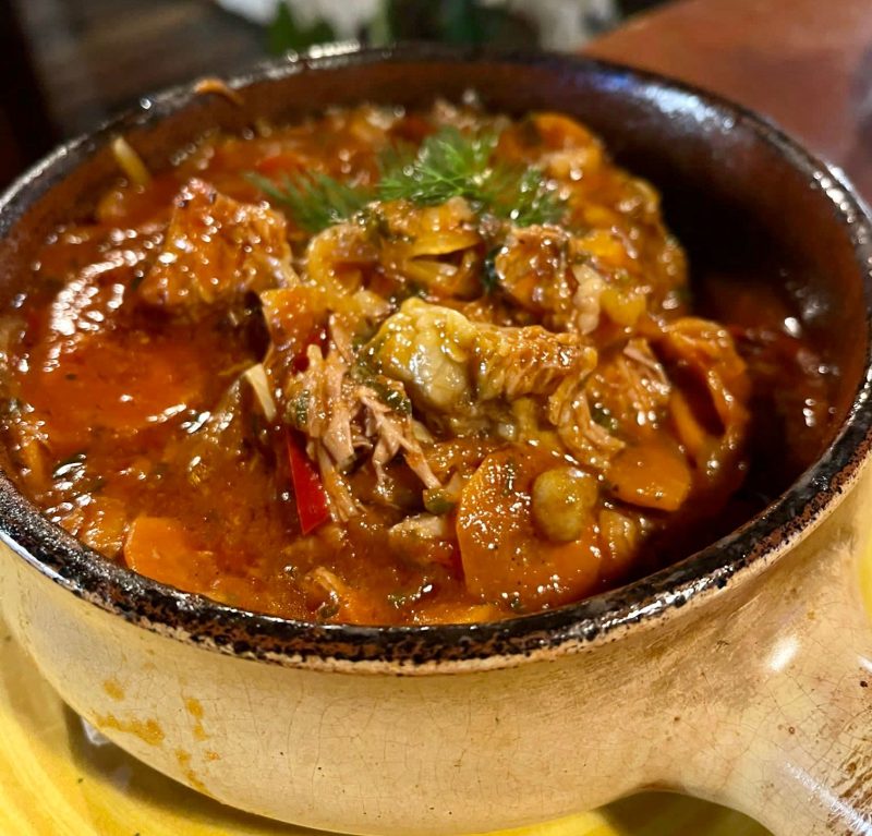 tocană de vițel, Restaurant Amada